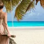 beach-2858720_600-min
